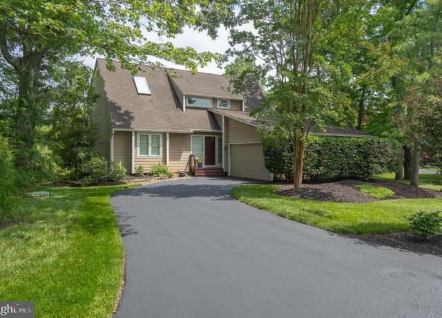Property at 1028 Sandpiper Ln, Annapolis, MD 21403, 3 beds, 2.5 baths