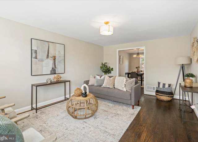 Property at 3722 Elmora Ave, Baltimore, MD 21213, 4 beds, 1 bath