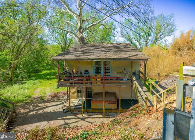 Property at 4065 Watson Ln, Linwood, MD 21791, 2 beds, 2 baths