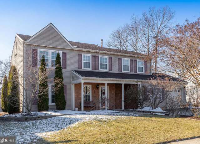 Property at 11 Glamis Rd, Blackwood, NJ 08012, 4 beds, 2.5 baths