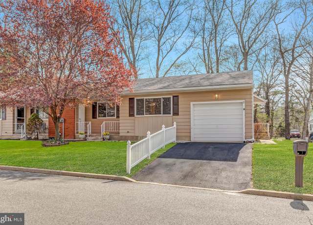 Property at 7 Kentucky Way Unit A, Manchester, NJ 08759, 2 beds, 1 bath
