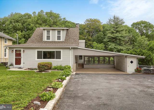 Property at 7090 Chambers Hill Rd, Harrisburg, PA 17111, 2 beds, 1 bath