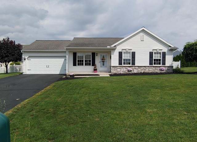 Property at 5 Vista Dr, Fredericksburg, PA 17026, 3 beds, 1 bath