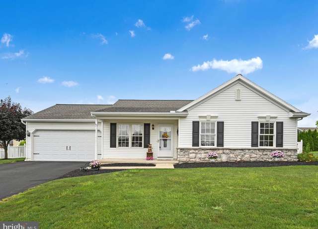 Property at 5 Vista Dr, Fredericksburg, PA 17026, 3 beds, 1 bath