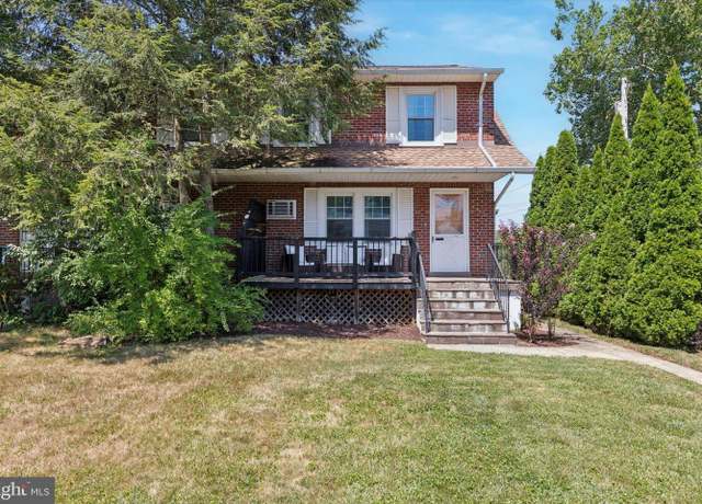 Property at 826 N Chestnut St, Lansdale, PA 19446, 3 beds, 2 baths