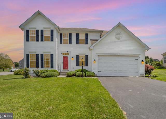 Property at 3102 King Richards Ct S, York, PA 17408, 4 beds, 2.5 baths