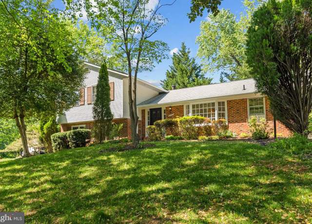 Property at 9702 Rhapsody Dr, Vienna, VA 22181, 5 beds, 3 baths