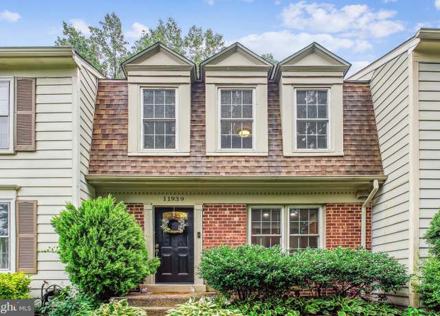 Property at 11939 Artery Dr, Fairfax, VA 22030, 4 beds, 3.5 baths