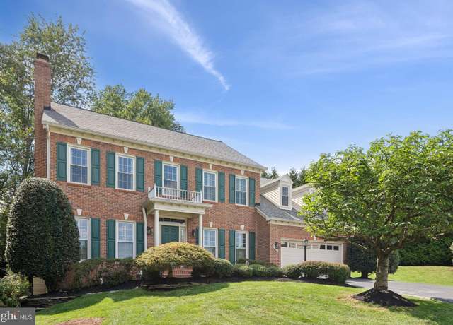 Property at 7840 Preakness Ln, Fairfax Station, VA 22039, 4 beds, 4.5 baths