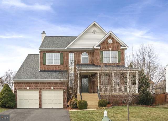 Property at 1613 Woodbridge Ct NE, Leesburg, VA 20176, 4 beds, 2.5 baths