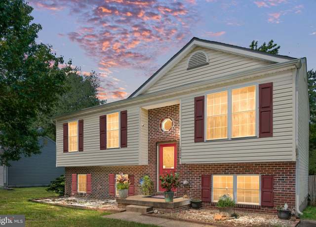 Property at 12004 Falcon Ridge Dr, Fredericksburg, VA 22407, 4 beds, 2 baths