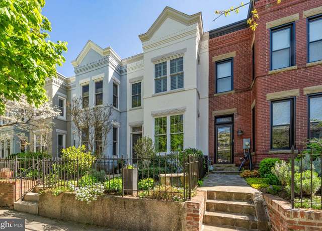 Property at 1325 F St NE, Washington, DC 20002, 3 beds, 1.5 baths