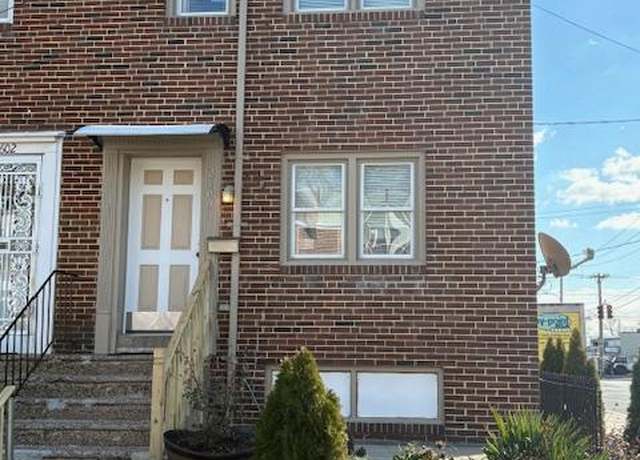 Property at 2600 N Heald St, Wilmington, DE 19802, 3 beds, 1.5 baths