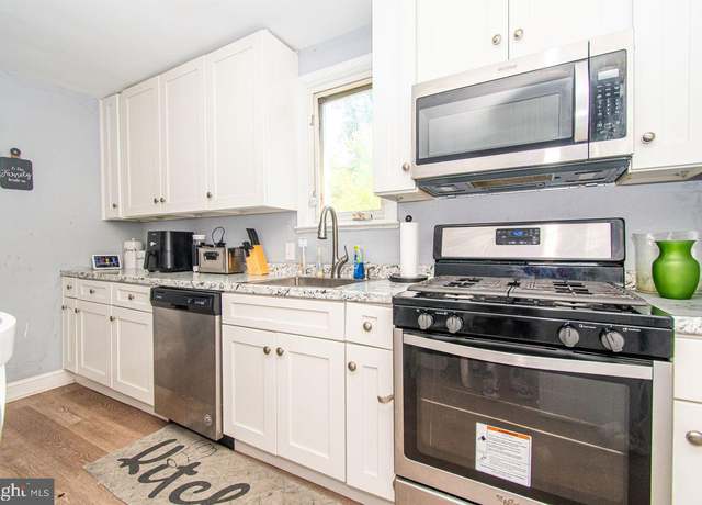 Property at 5510 Pioneer Dr, Baltimore, MD 21214, 2 beds, 1 bath