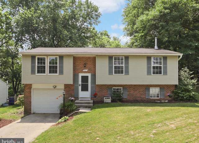 Property at 8661 Cooperhawk Ct, Columbia, MD 21045, 3 beds, 2 baths