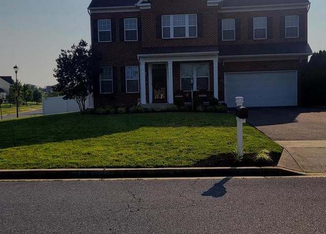 Property at 14107 Owings Ave, Brandywine, MD 20613, 4 beds, 4.5 baths