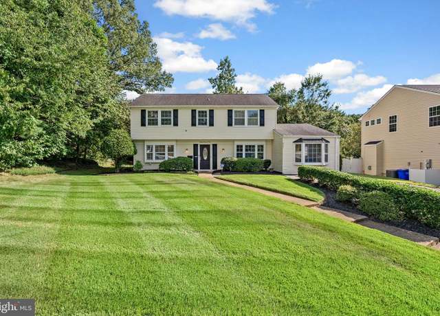 Property at 2701 Bartlett Ln, Bowie, MD 20715, 3 beds, 2.5 baths
