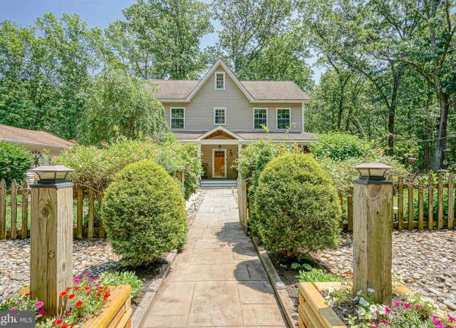 Property at 1220 Woolman Ln, Hainesport, NJ 08036, 5 beds, 2.5 baths