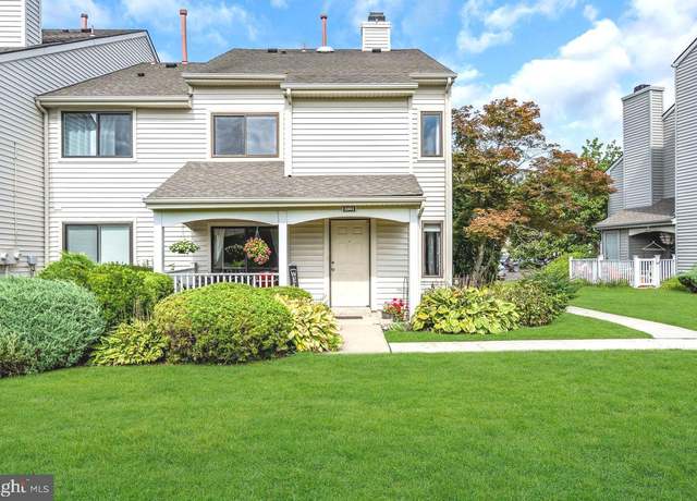 Property at 2003 Sandra Rd, Voorhees, NJ 08043, 2 beds, 1.5 baths
