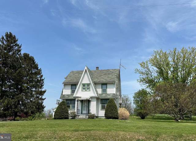 Property at 2351 Edenville Rd, Chambersburg, PA 17202, 3 beds, 2 baths