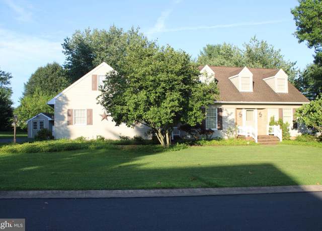 Property at 109 Sandstone Dr, Willow Street, PA 17584, 3 beds, 2.5 baths