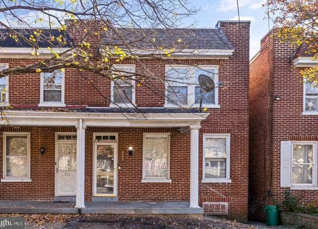 Property at 515 Dauphin St, Lancaster, PA 17602, 3 beds, 1 bath