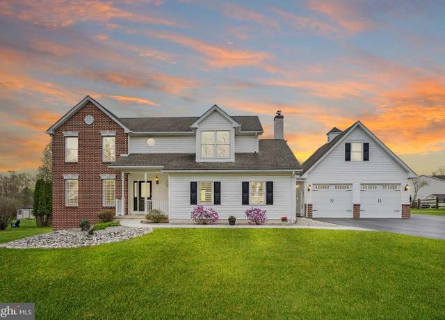 Property at 119 Pinehurst Way, Gilbertsville, PA 19525, 4 beds, 2.5 baths