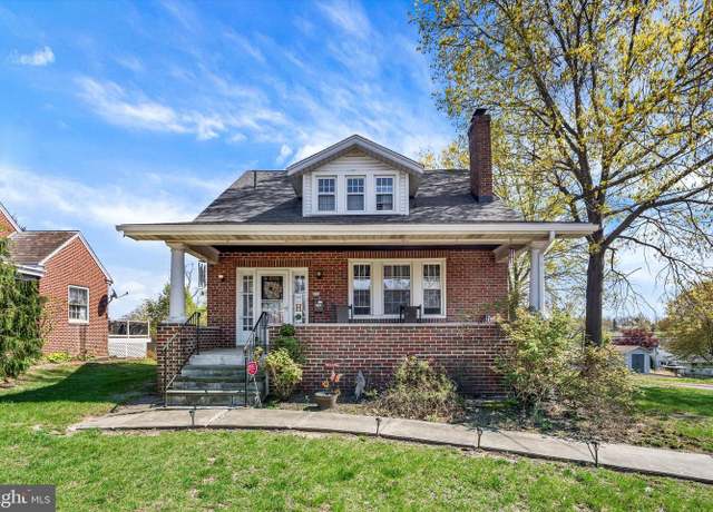 Property at 830 N Franklin St, Pottstown, PA 19464, 3 beds, 2 baths