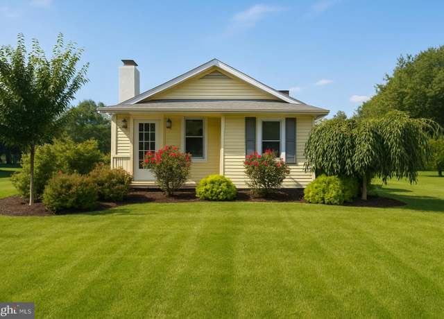 Property at 3550 N Susquehanna Trl, York, PA 17406, 3 beds, 1 bath