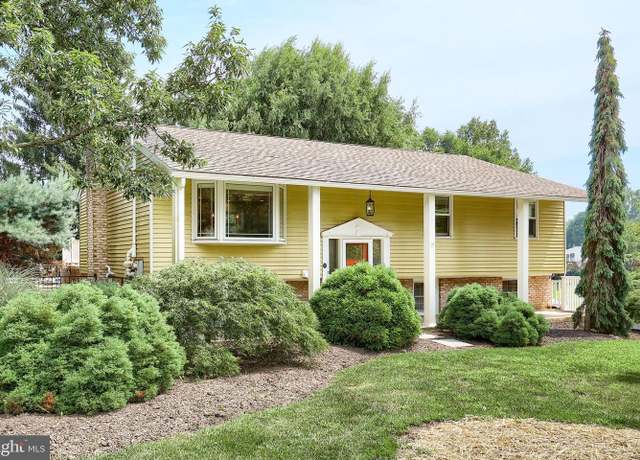 Property at 1 Brandywine Dr, Shrewsbury, PA 17361, 4 beds, 2 baths