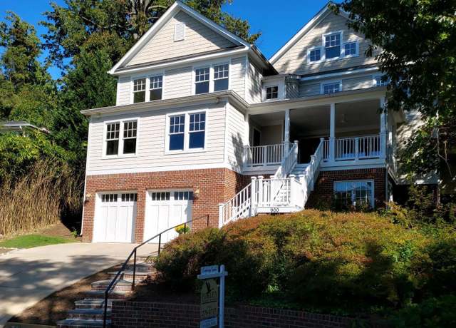 Property at 900 28th St S, Arlington, VA 22202, 6 beds, 5.5 baths