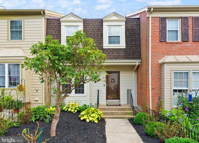 Property at 9923 Whitewater Dr, Burke, VA 22015, 3 beds, 3 baths