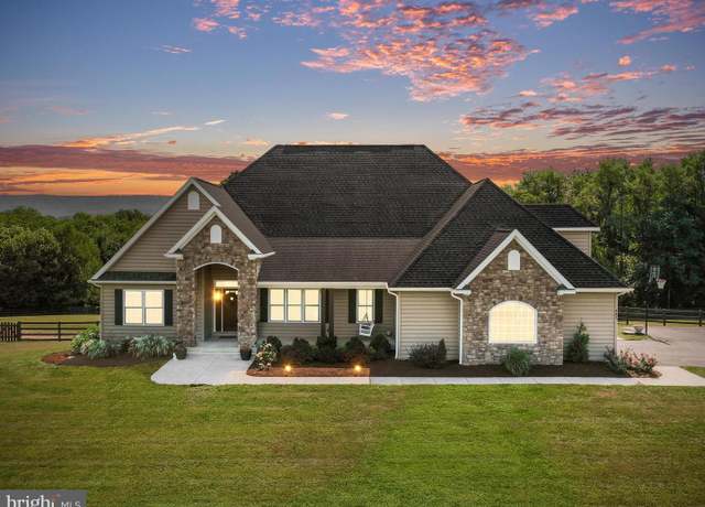 Property at 441 Chessie Ln, Harpers Ferry, WV 25425, 4 beds, 4.5 baths