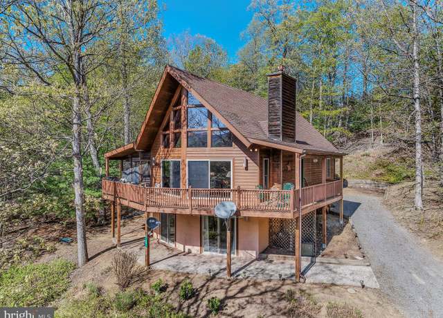 Property at 80 Purple Finch Ln, Berkeley Springs, WV 25411, 4 beds, 3 baths