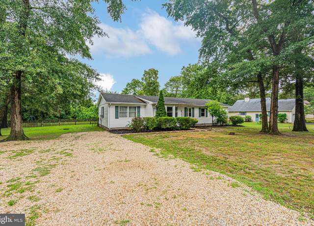 Property at 7749 Grace Cir, Seaford, DE 19973, 4 beds, 2 baths