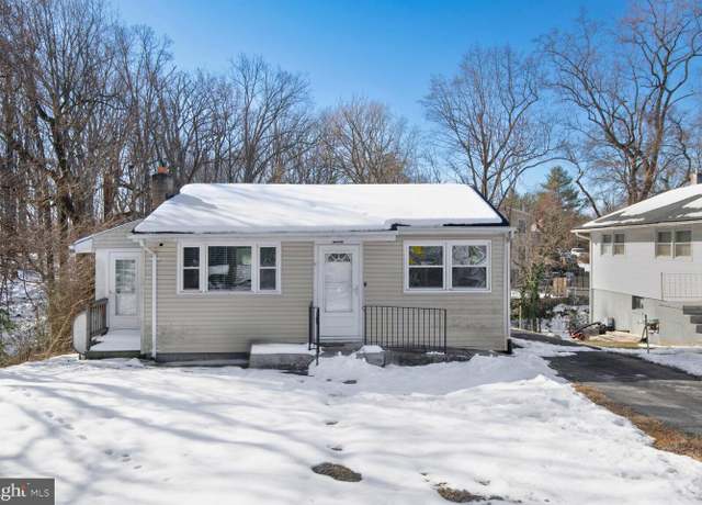 Property at 139 Dorsey Dr, Edgewater, MD 21037, 2 beds, 1 bath