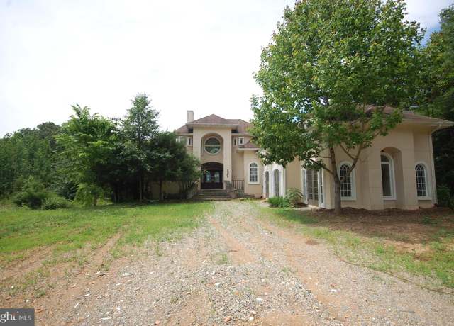 Property at 3950 Crestwood Pl, Indian Head, MD 20640, 6 beds, 5.5 baths