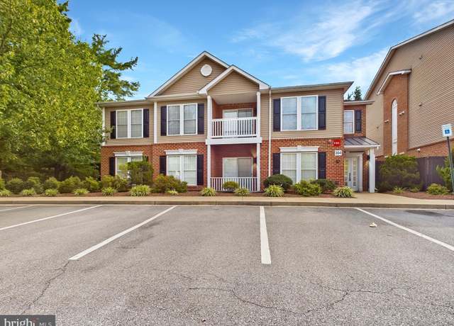Property at 304 Baughmans Ln Unit A, Frederick, MD 21702, 2 beds, 2 baths