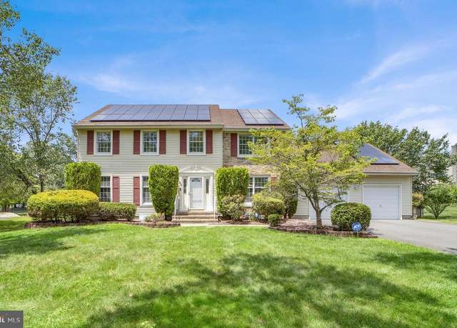 Property at 65 Wexford Dr, Monmouth Junction, NJ 08852, 4 beds, 2.5 baths