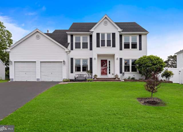 Property at 153 Neptune Dr, Manahawkin, NJ 08050, 4 beds, 2.5 baths