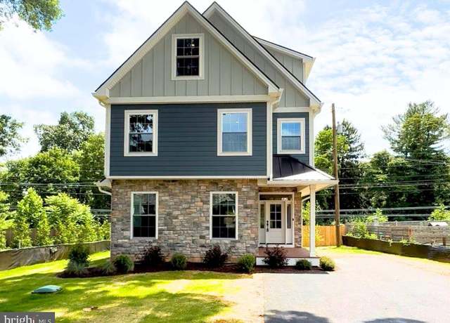 Property at 45 Orchard Ln, Berwyn, PA 19312, 5 beds, 4 baths