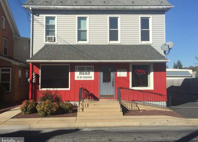 Property at 2025 State St, East Petersburg, PA 17520, 5 beds, 3.5 baths