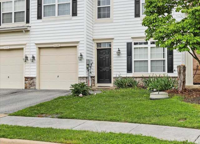 Property at 104 Panmure, Stephens City, VA 22655, 3 beds, 2.5 baths