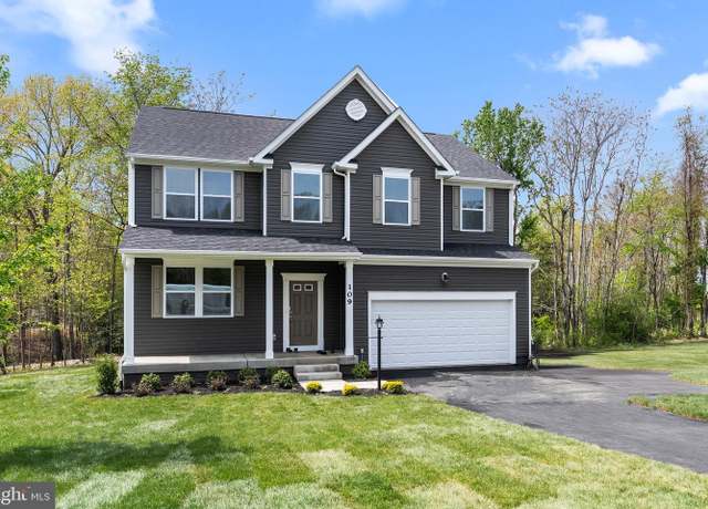 Property at 109 Hillsdale Dr, Fredericksburg, VA 22405, 4 beds, 3.5 baths