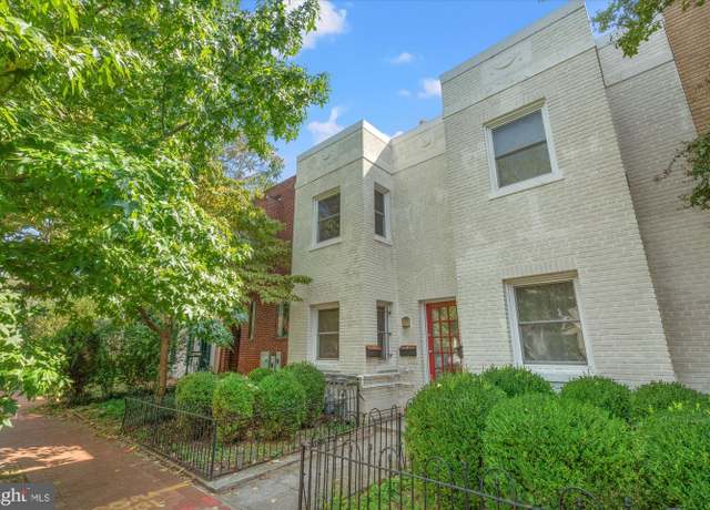 Property at 214 13th St SE, Washington, DC 20003, 4 beds