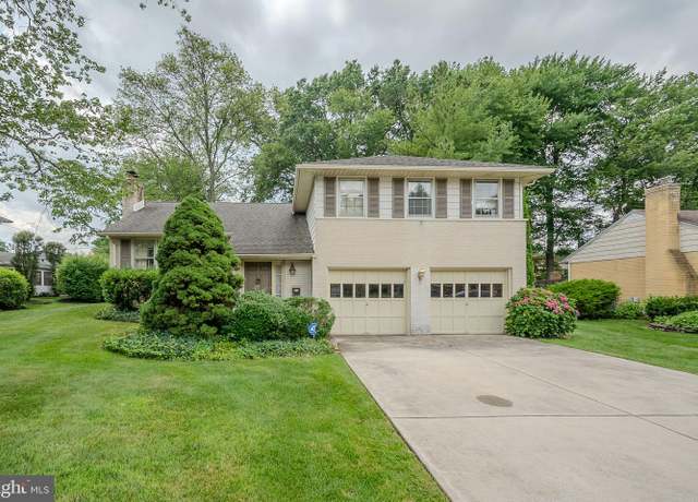 Property at 2406 Larchwood Rd, Wilmington, DE 19810, 3 beds, 2.5 baths