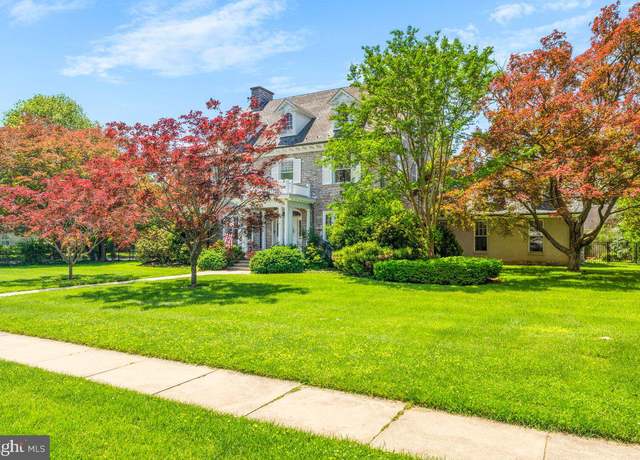 Property at 700 Rosemont Ave, Frederick, MD 21701, 7 beds, 4.5 baths