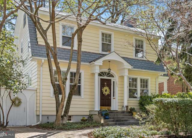 Property at 7211 Summit Ave, Chevy Chase, MD 20815, 4 beds, 3.5 baths