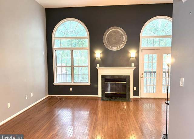 Property at 618 Evening Star Pl, Bowie, MD 20721, 3 beds, 3.5 baths