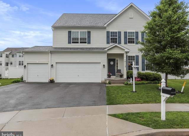 Property at 18113 Demon Deacon Ct, Hagerstown, MD 21740, 4 beds, 2.5 baths